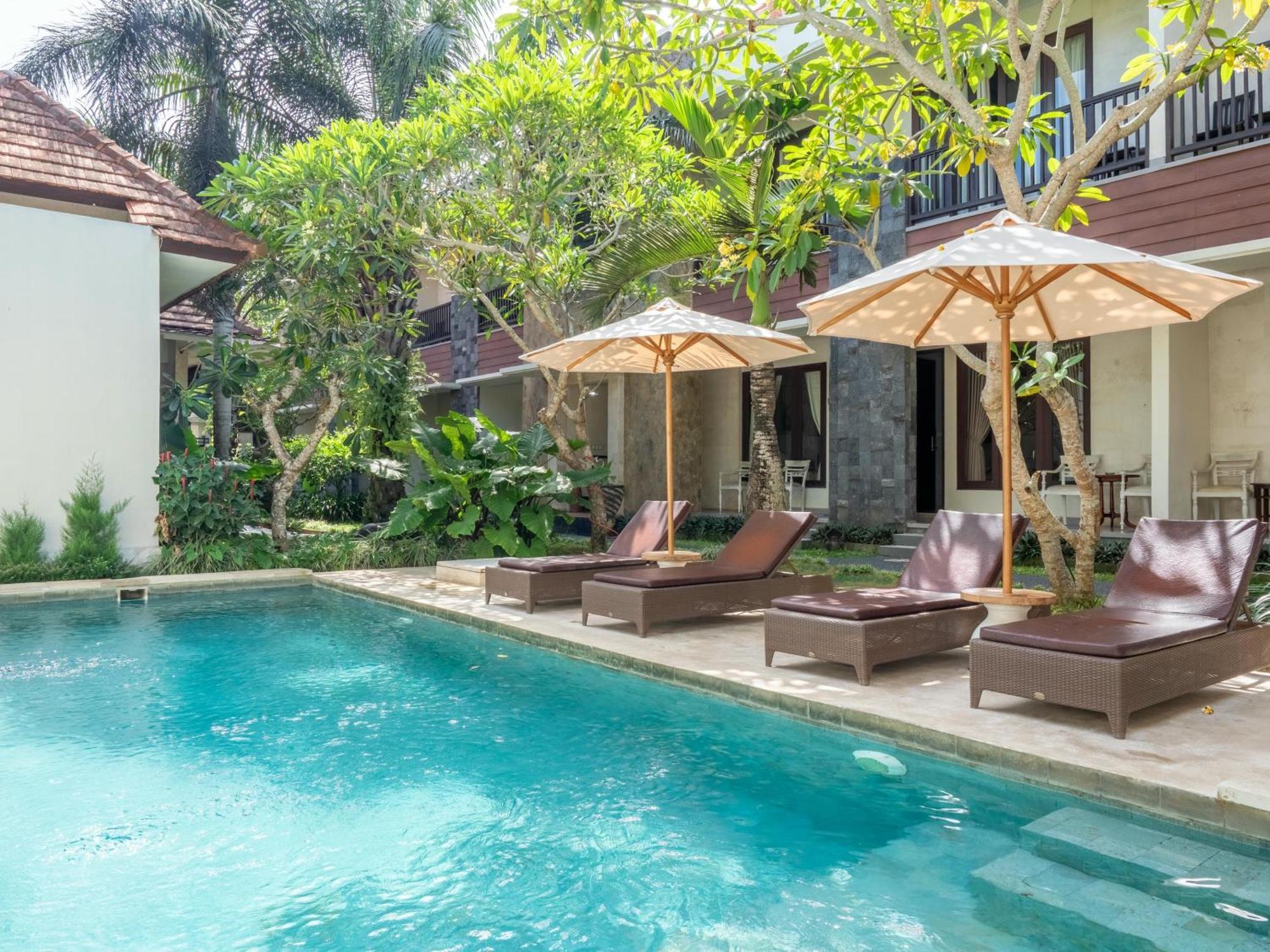 U Tube Hotel Uluwatu Exterior foto