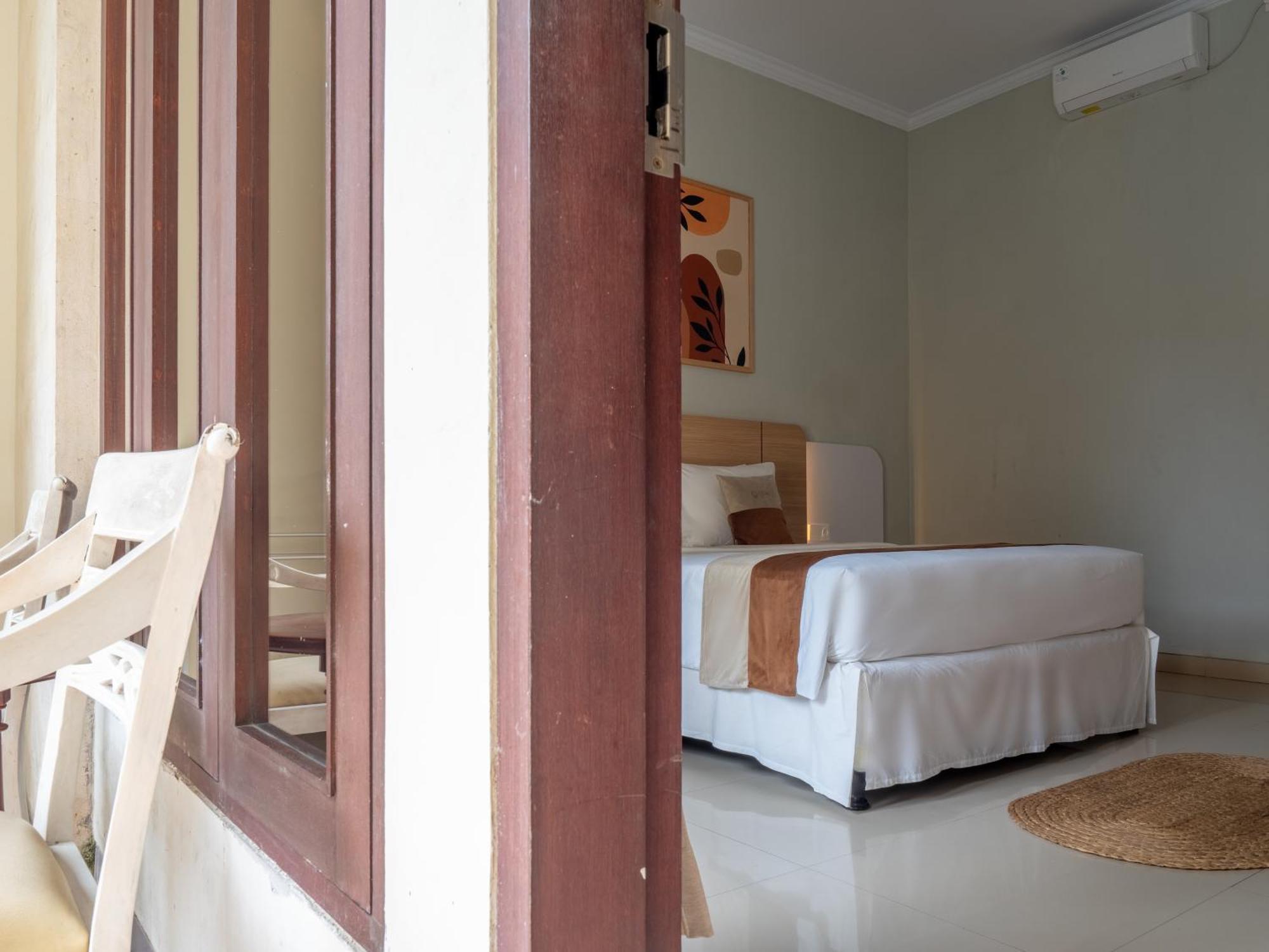 U Tube Hotel Uluwatu Exterior foto