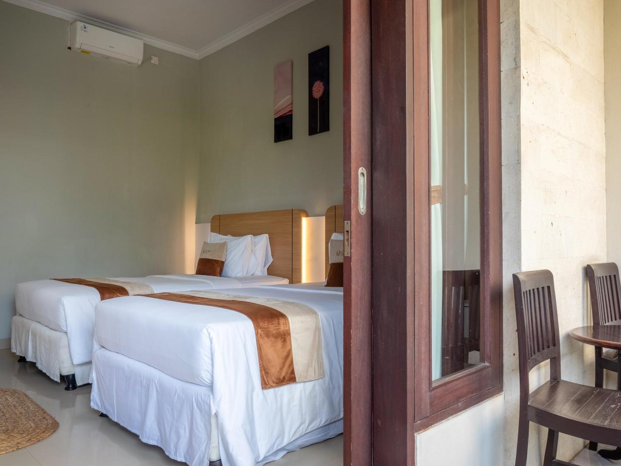 U Tube Hotel Uluwatu Exterior foto